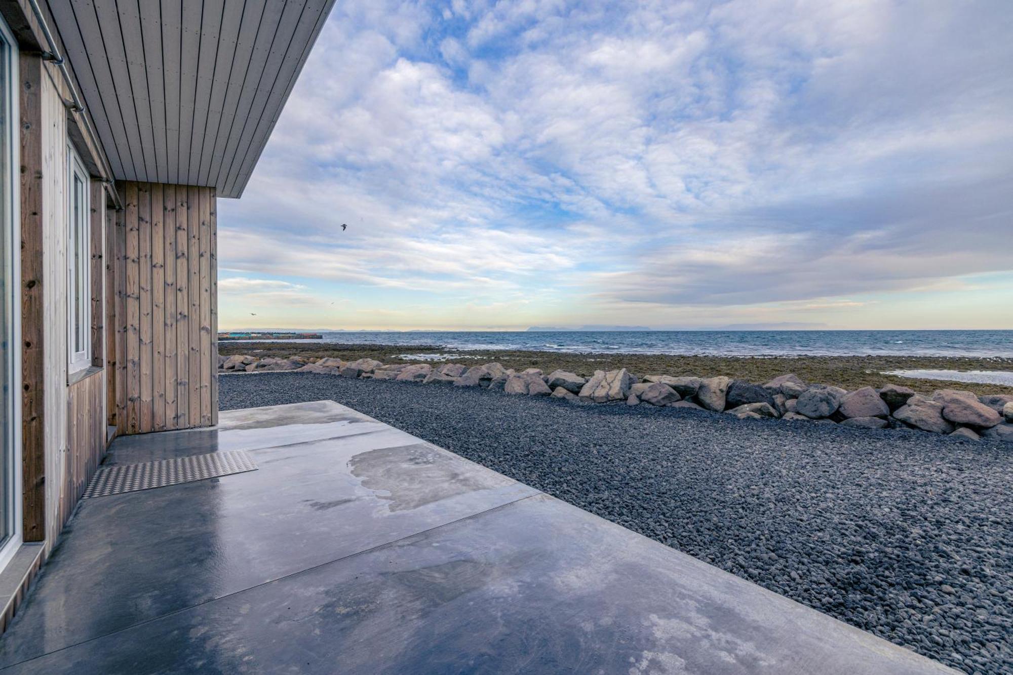 Bay View Apartments Gardur Eksteriør billede
