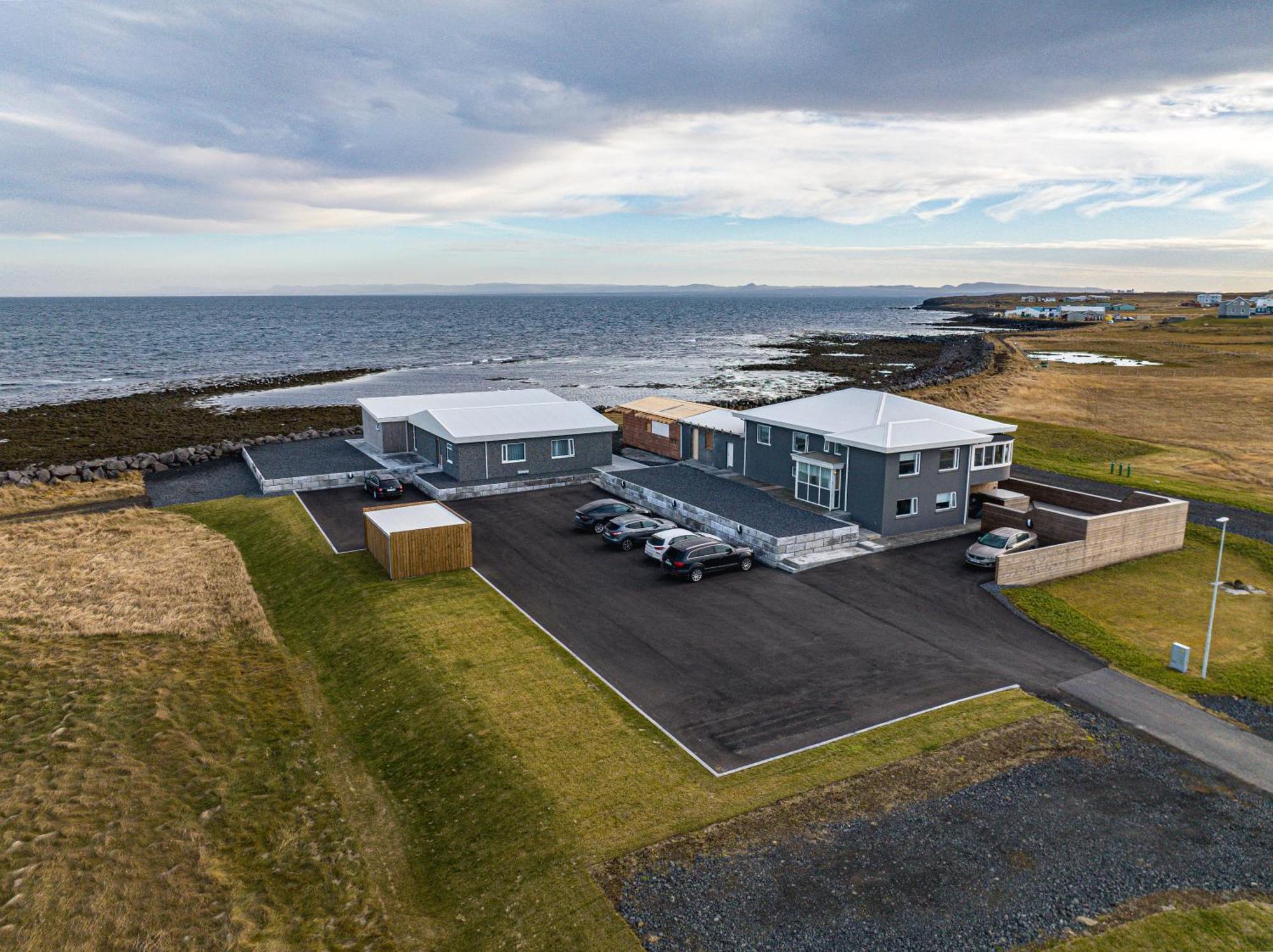 Bay View Apartments Gardur Eksteriør billede